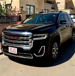 GMC Acadia